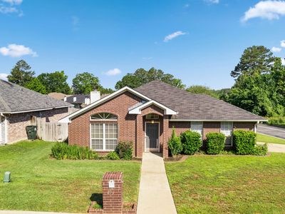821 Frederick Cir, Flint, TX, 75762