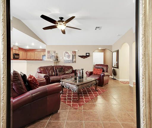 4th image of 2816 San Miguel Ct
