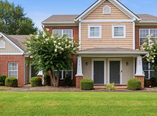 919 Seven Oaks Blvd, Smyrna, TN 37167