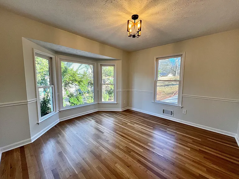 1469 Cheyenne Ct — Photo 5
