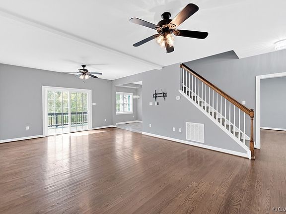 4th image of 8515 Crestwicke Ln