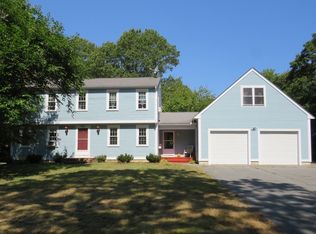 109 Howland Rd, Lakeville, MA 02347