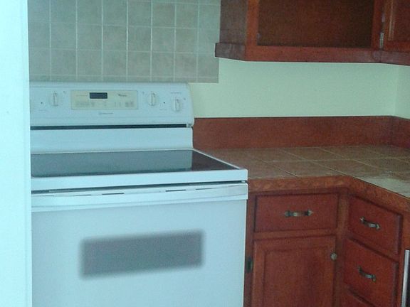 5th image of 3101 Whiting Ln