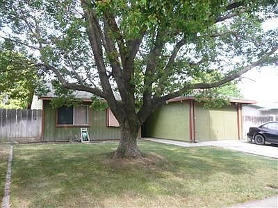 1st image of 527 Elm Ave