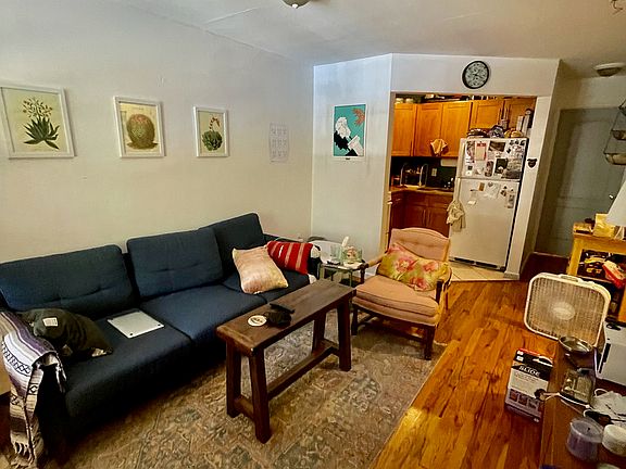 3rd image of 226 Tompkins Ave #1A