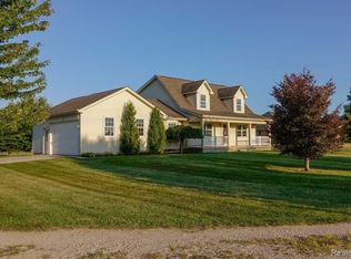 5381 Kidder Rd, Almont, MI 48003