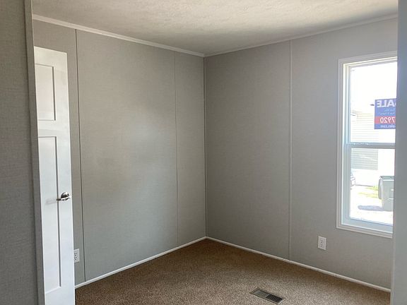 4th image of 2575 W Martin Luther King Blvd #E05
