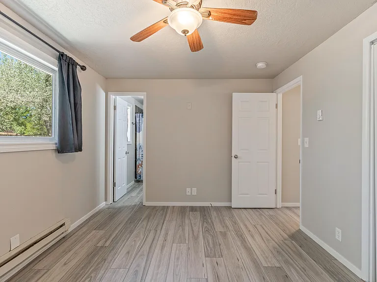 2639 NE Harvey Ln — Photo 16