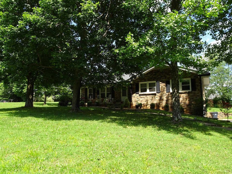 1st image of 171 E Regent Dr
