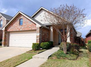 360 Granger Cir, Argyle, TX 76226