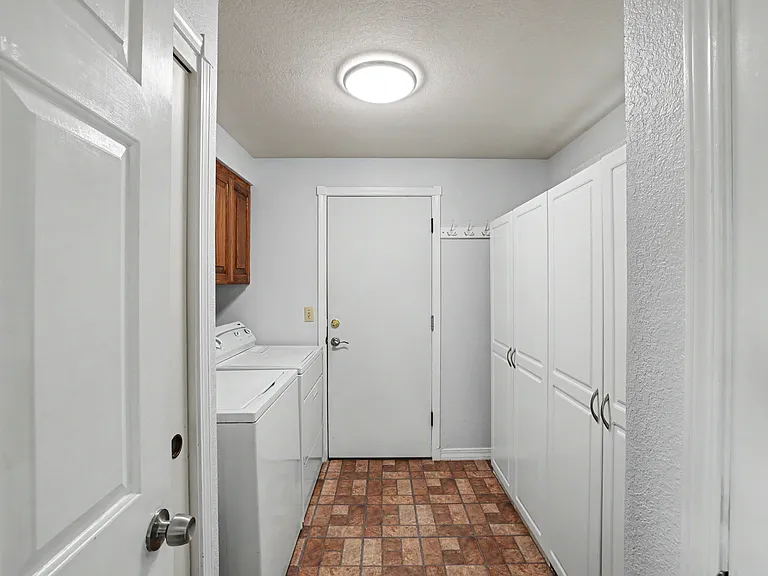 2675 S Falling Brook Way — Photo 5