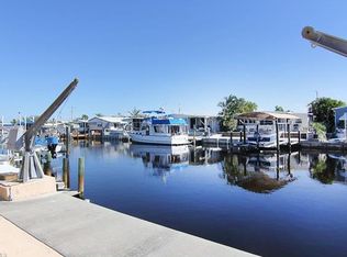 3002 Bowsprit Ln, Saint James City, FL 33956