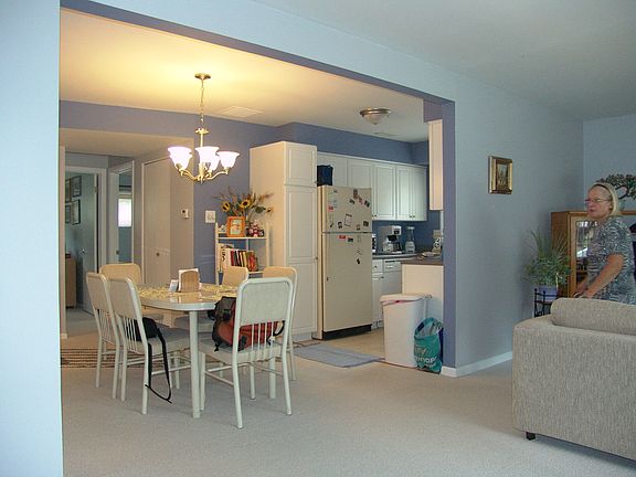 5th image of 635 Carroll Pkwy #101