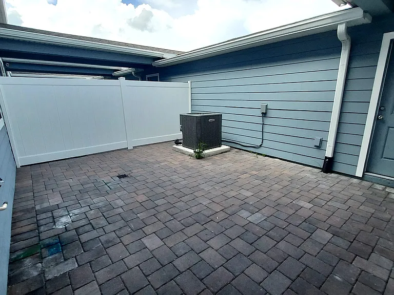 14169 Lanikai Beach Dr — Photo 26