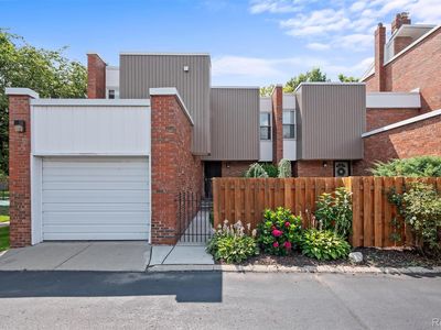 1971 Hyde Park Rd, Detroit, MI, 48207