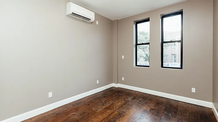 Rented by Nooklyn NYC LLC | media 39