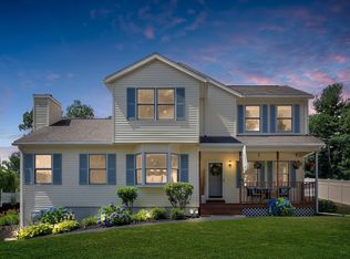 6 Roosevelt Rd, Wakefield, MA 01880