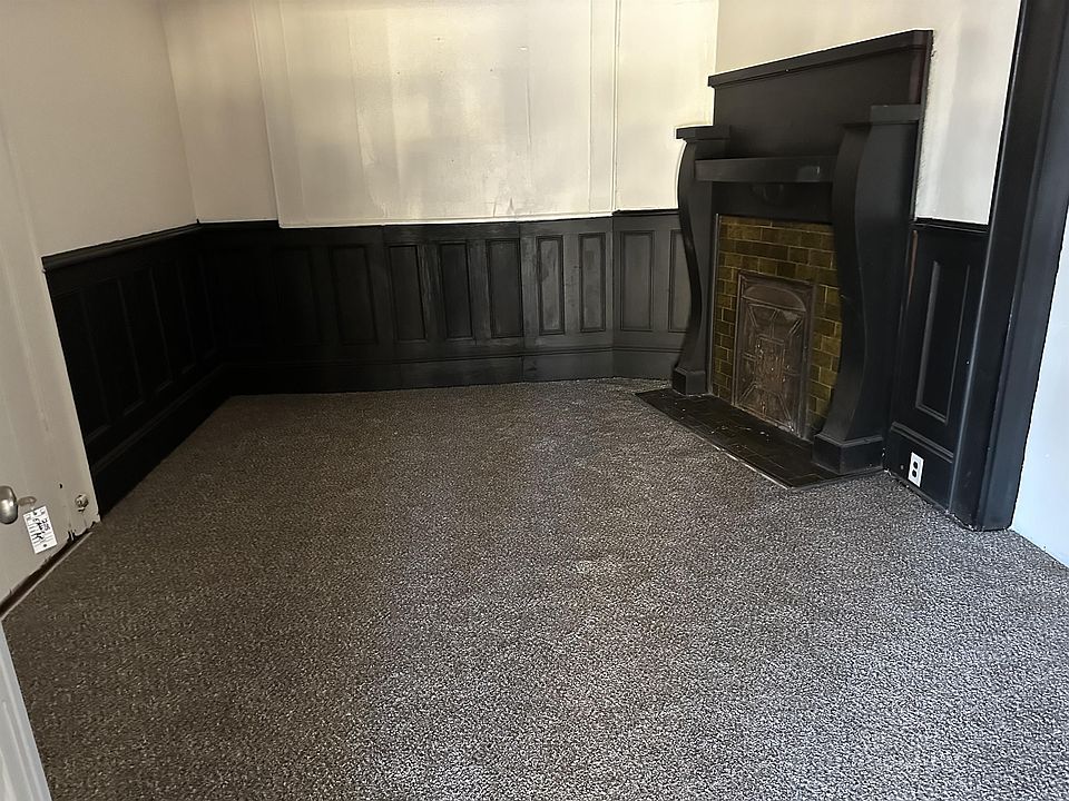 1st image of 205 E Adair St #1