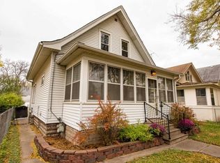 879 Sherburne Ave, Saint Paul, MN 55104