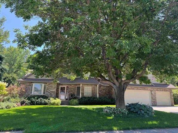2120 W Leota, North Platte, NE 69101
