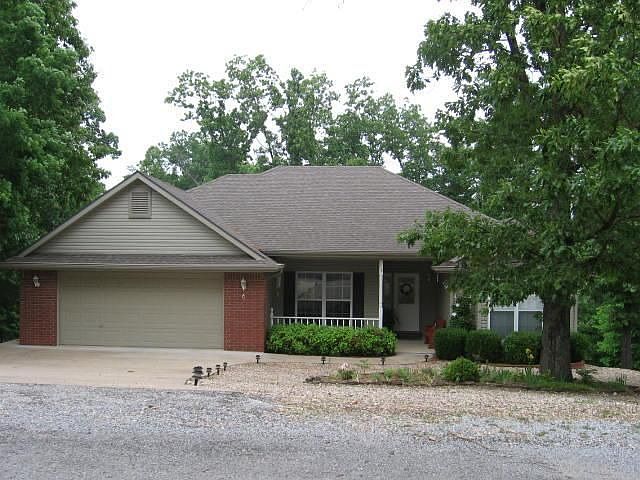 1st image of 6 Ashton Cir