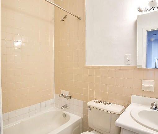 5th image of 170 W 25th St #2CC