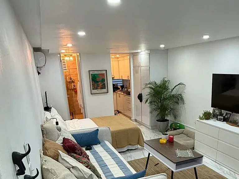 1479 Ashford Avenue Condado Del Mar #C7 — Photo 4