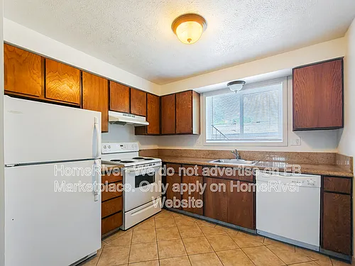 3221 S Regal St #1 Photo 1