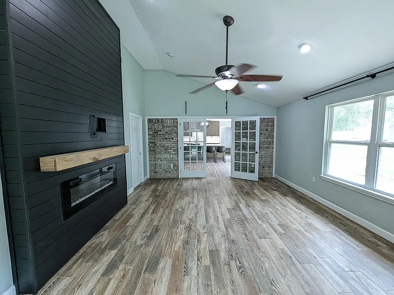 8717 Sand Pine Dr — Photo 16