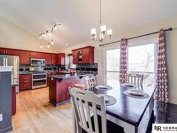 2nd image of 1115 Patricia Dr