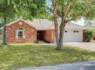 2311 W Birch St, Rogers, AR 72758