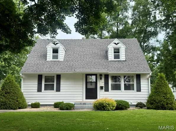 414 Park St, Monroe City, MO 63456