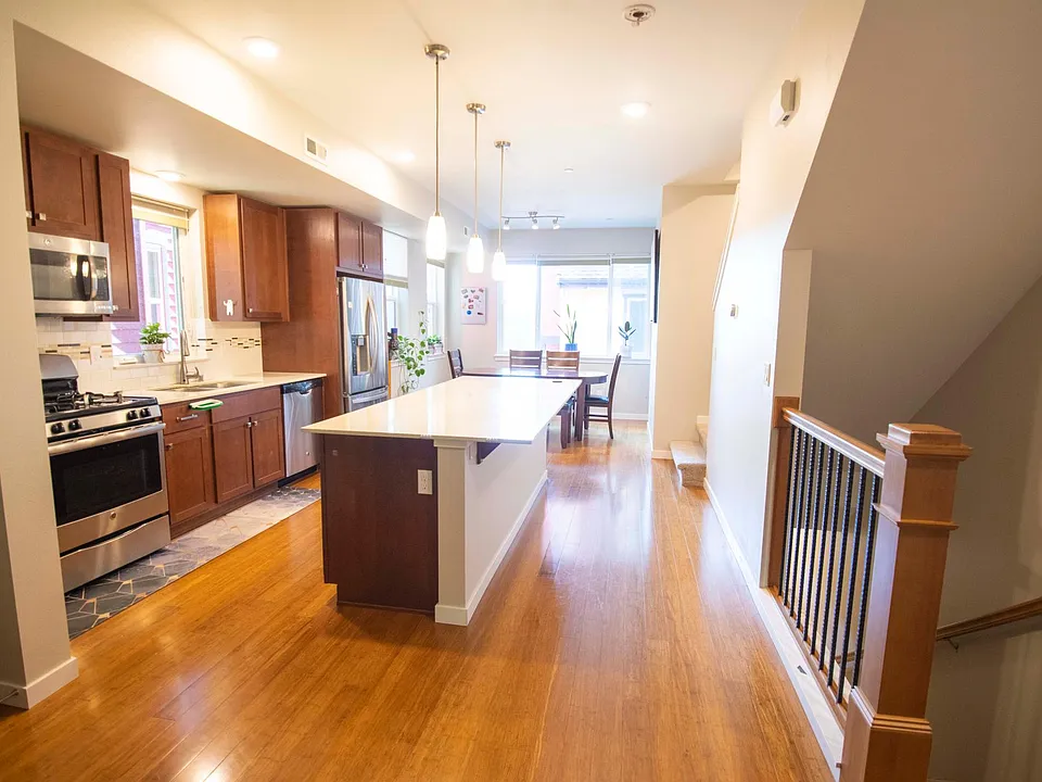 8408 167th Ave NE