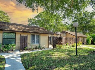 135 Essex Rd #2-28, Hollywood, FL 33024