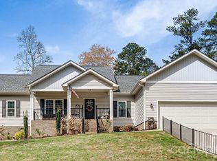 1181 Kensington Cir, Newton, NC 28658