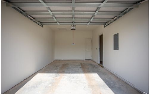 Building Photo 5