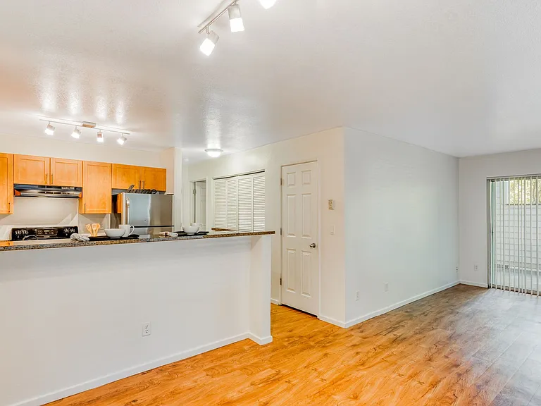 Andover Park Apartments — Photo 19