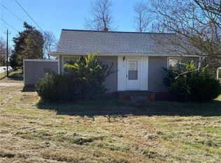 1101 Burton Ave, High Point, NC 27262