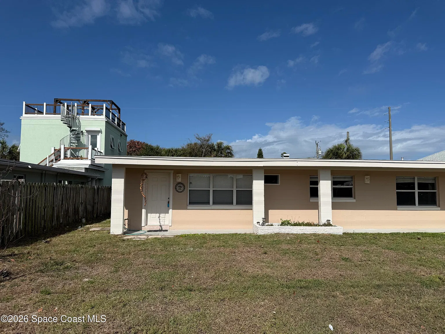 3 bed, 2.0 bath, 1242 sqft, $2,800 — Photo 4