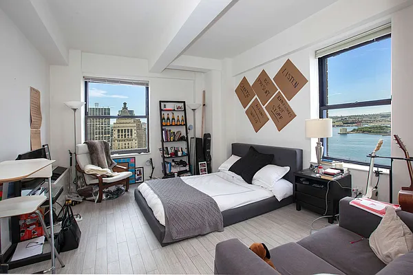 Rented by New York Residence | media 9