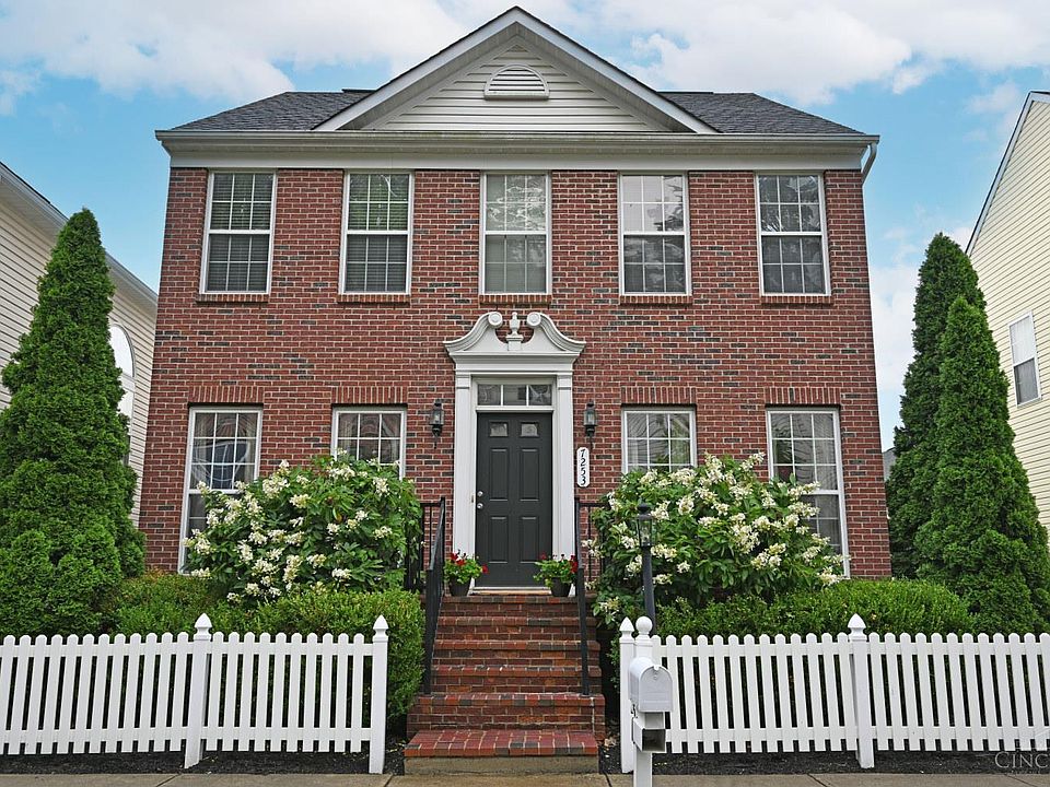7253 Mariemont Cres, Cincinnati, OH 45227 Zillow