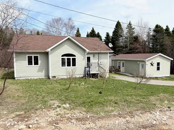 14 Norman's Road, Gambo, NL A0G1T0