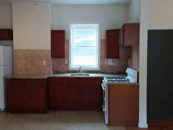 2nd image of 231 Beach 86th St
