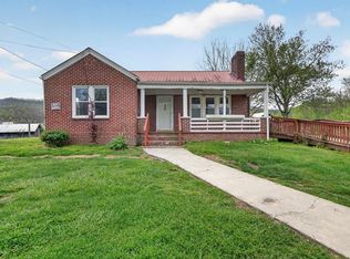 22 Old Quarry Rd, Saltville, VA 24370