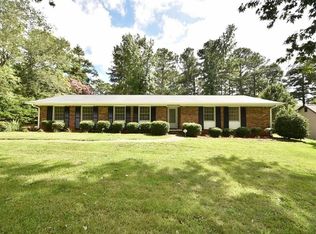 2815 Cardinal Lake Cir, Duluth, GA 30096