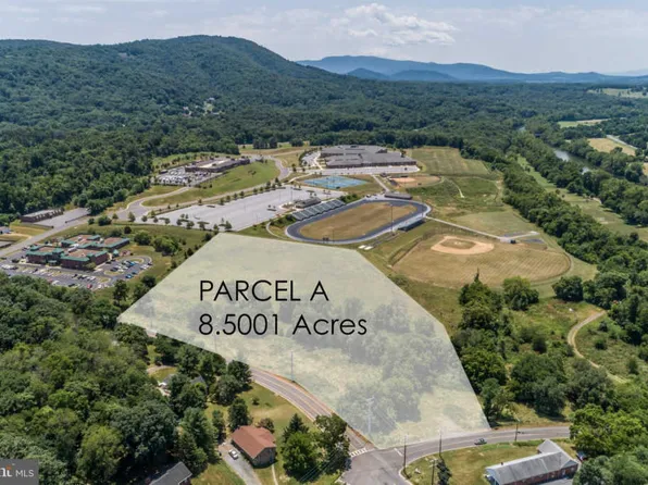 864 Luray Ave, Front Royal, VA 22630