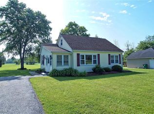 13583 Ravenna Rd, Chardon, OH 44024