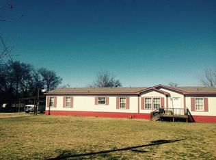 415 E Division St, Graford, TX 76449