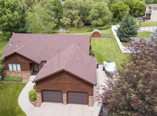 3706 18th Ave S, Grand Forks, ND 58201