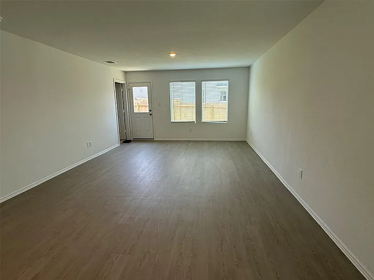 165 Kyanite Dr — Photo 17